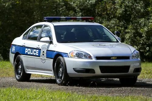 Покажи как выглядят полицейские машины Chevrolet Impala Police Car Specifications - Auto Trends Magazine Police cars, C