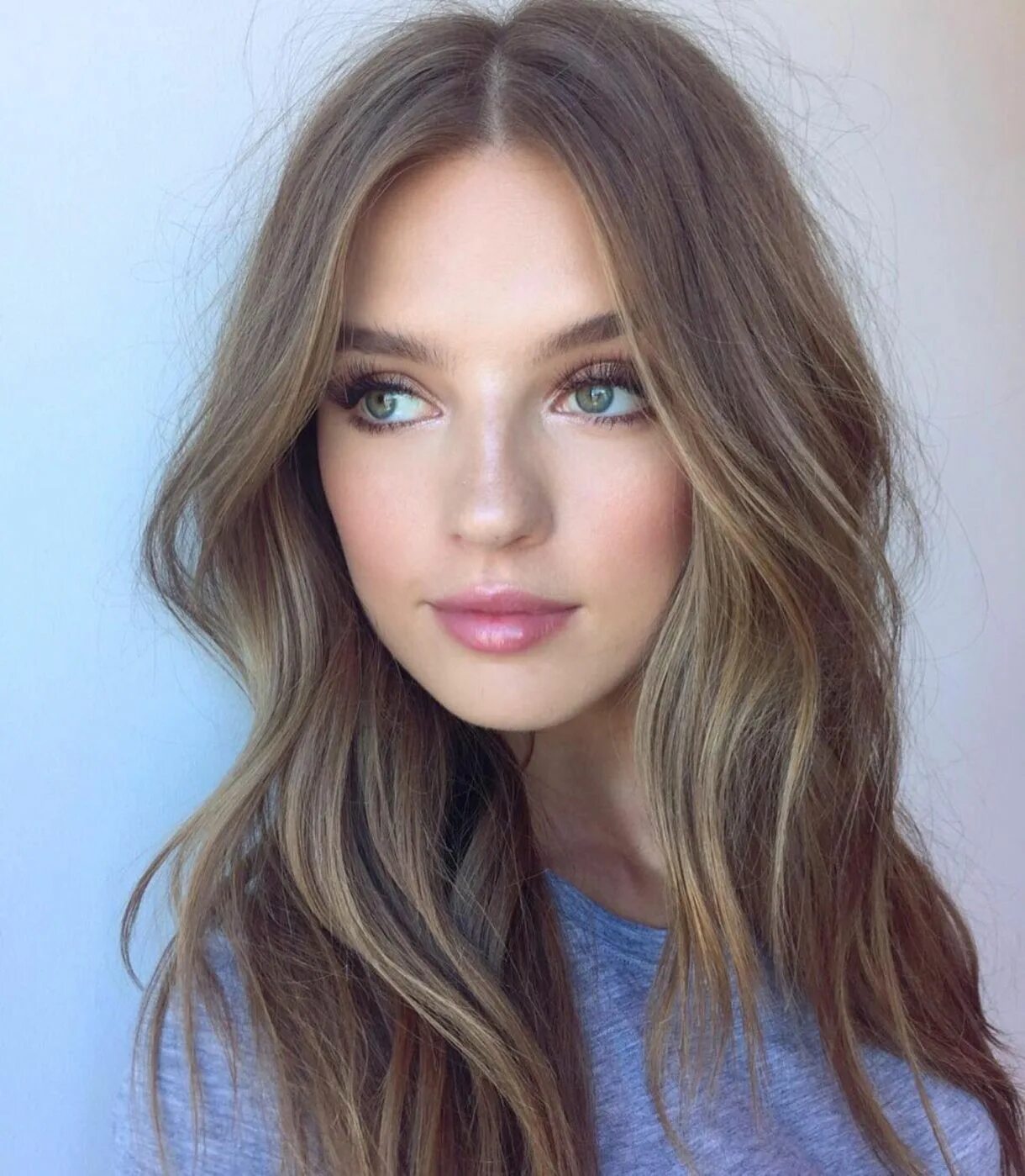 Покажи как выглядят русые волосы 70 Devastatingly Cool Haircuts for Thin Hair Hair in 2019 Dark blonde hair color