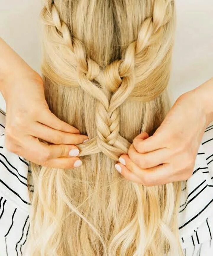 Покажи какую прическу можно заплести Pin by Sara Lawson on Hairstyle Braids for long hair, Hair styles, Braided hairs