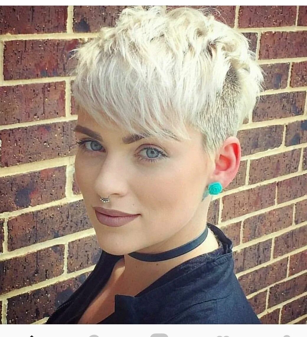 Покажи короткие прически Pin by Cheryl Rhonehouse on New Do Short hair styles pixie, Hairstyles haircuts,