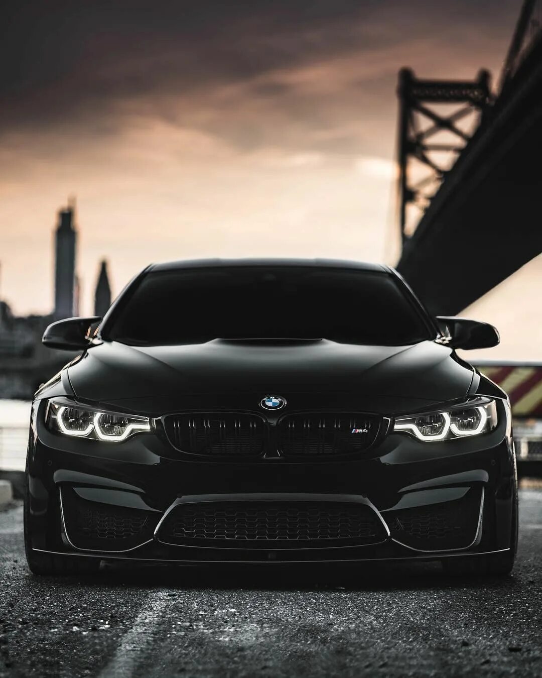 Покажи красивые фото бмв Never fails to amaze. The BMW M4 Coupé. #BMWrepost @shadow_m4 #BMW #M4 BMW M4 Co