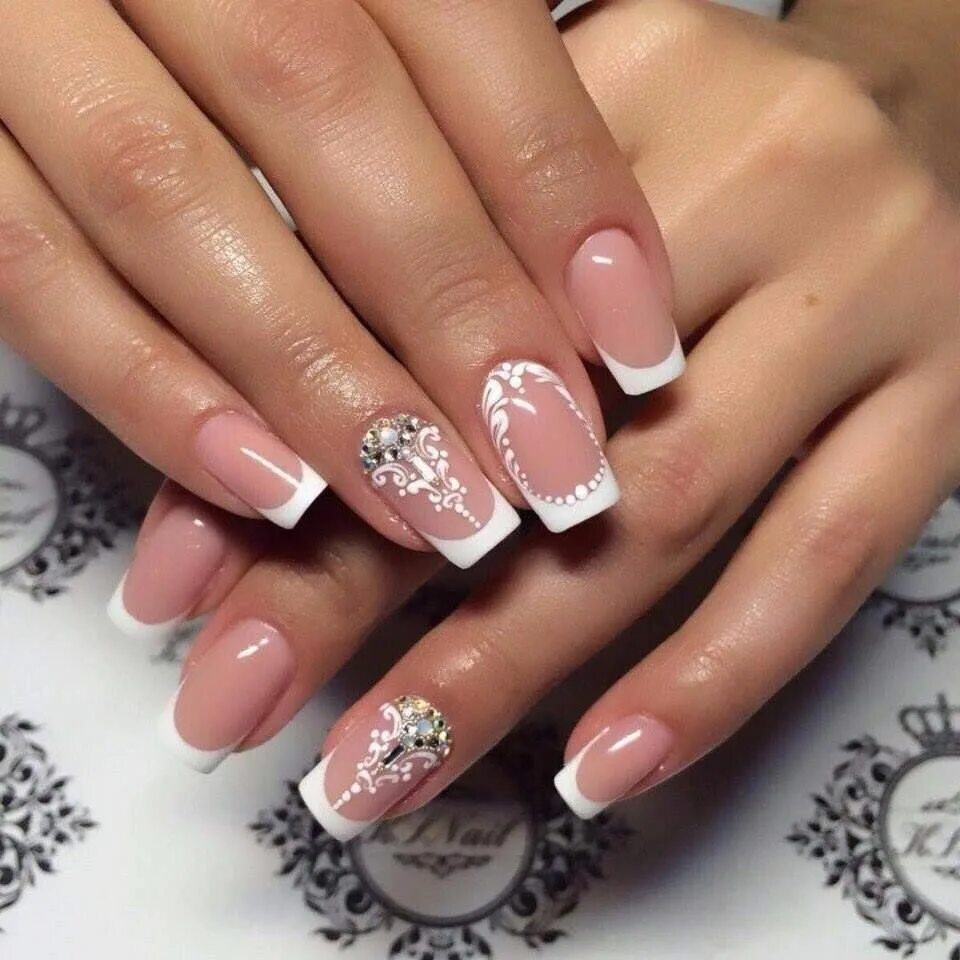 Покажи маникюр френч белый 15823138 1430252523661140 1617397693744625770 n French manicure nails, Rhineston