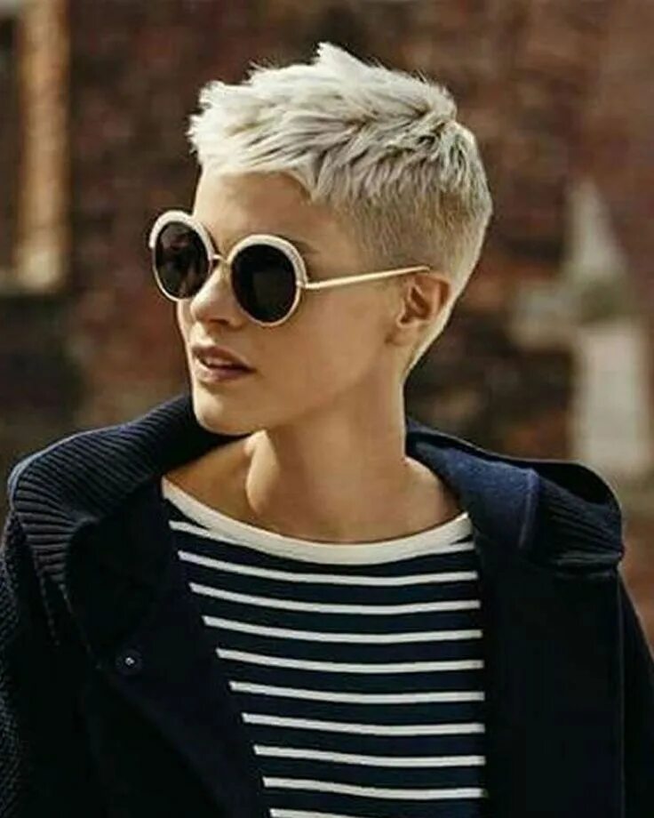 Покажи модные короткие прически 39 Magnificient Short Pixie Blonde Hairstyle Ideas #shorthair #hair #haircut #sh