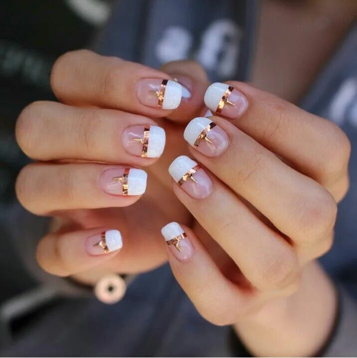 Покажи модный маникюр 24 года ↞ pinterest- mostlymaya ↠ //belle// Nail striping tape, Acrylic nails, Nail art