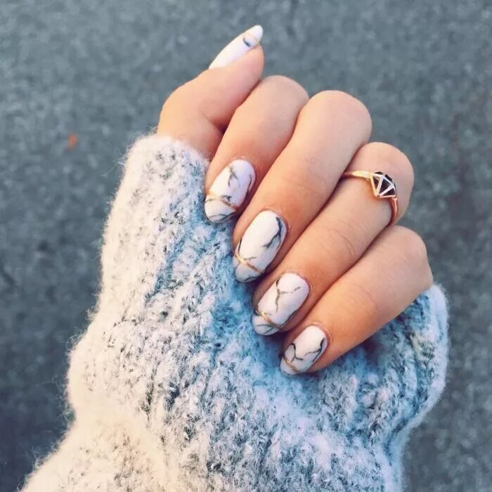 Покажи очень красивый маникюр Accurate nails, Beige blue nails, Beyonce nails, Birthday nails, Everyday nails,