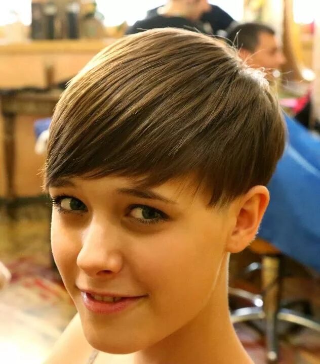 Покажи прически под мальчика но для девочки Pixie Cropped Short hair styles, Very short hair, Girl short hair