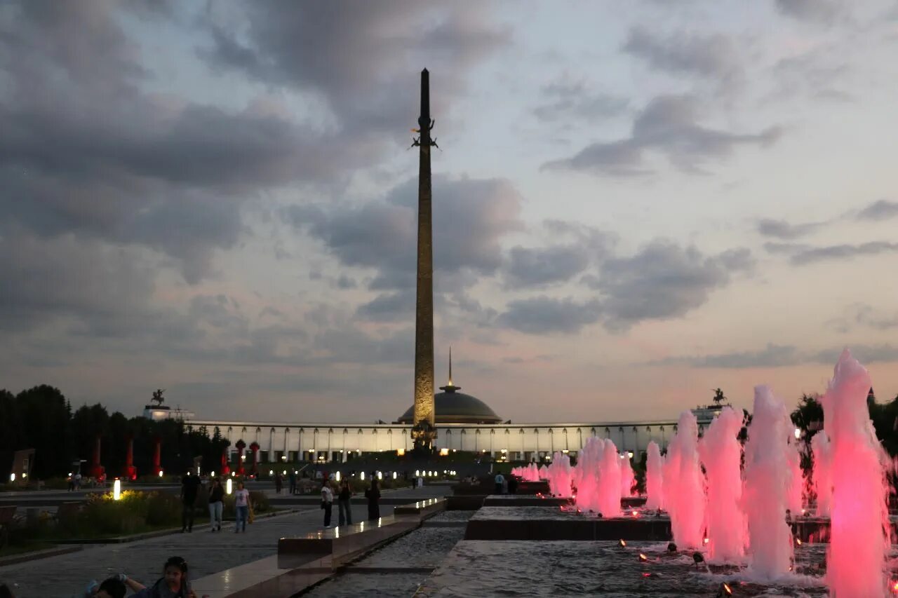 Поклонка площадь победы 3 москва фото Отзывы о "Поклонная гора" на Парке Победы, Москва, Входная площадь - страница 6 