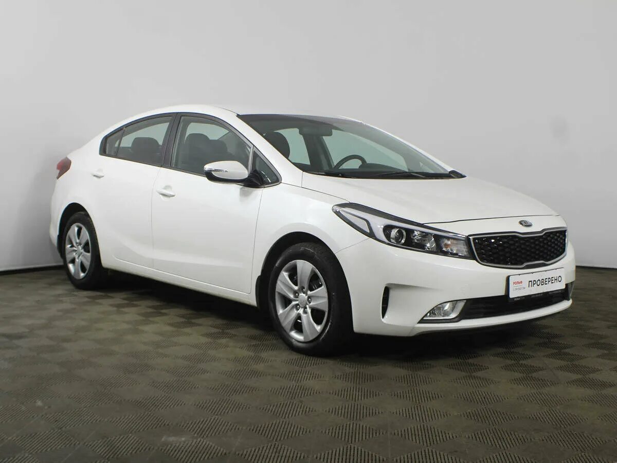 Поколение киа церато фото Купить б/у Kia Cerato III Рестайлинг (Classic) 1.6 MT (130 л.с.) бензин механика