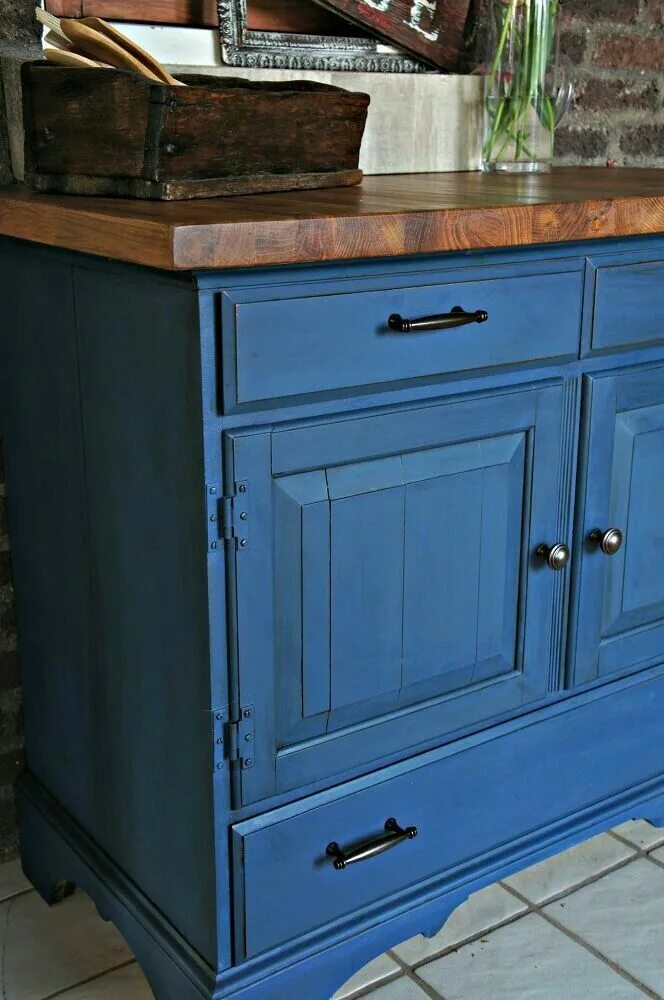 Покрашенная мебель своими руками фото Pin by megan on colors Annie sloan chalk paint furniture, Painted furniture colo