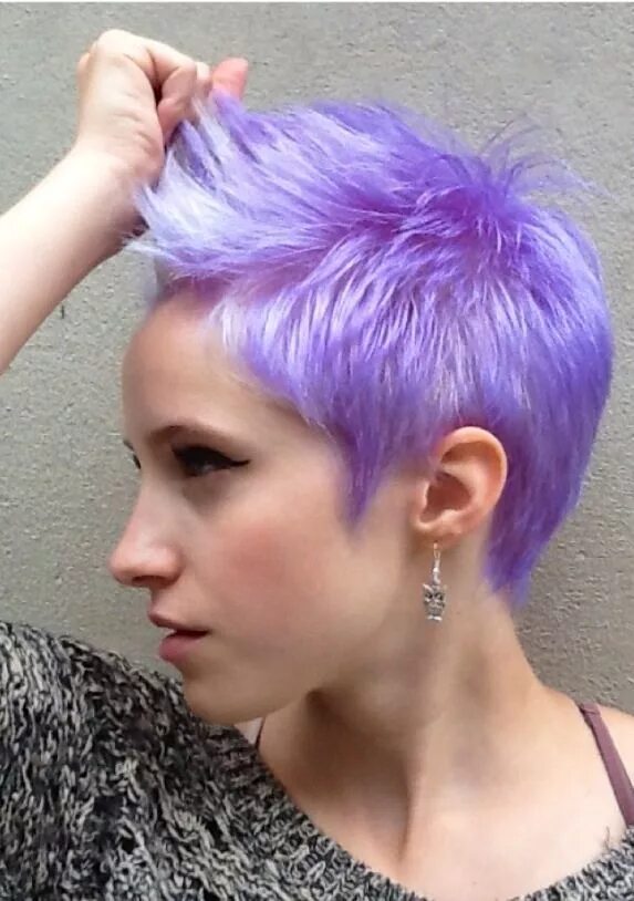 Покрашенные короткие женские стрижки 16+ Lovely Hairstyles Updo Ideas Lilac hair, Hair color crazy, Short hair styles