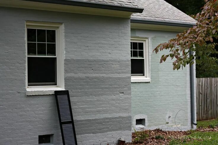 Покрасить кирпичный дом снаружи дизайн фото exterior gray paint colors Gray house exterior, House paint exterior, Exterior g