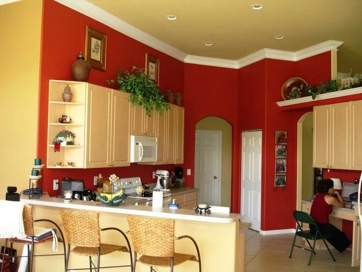 Покрасить кухню фото Trending Kitchen Wall Colors For The Year 2019 Red kitchen walls, Living room co