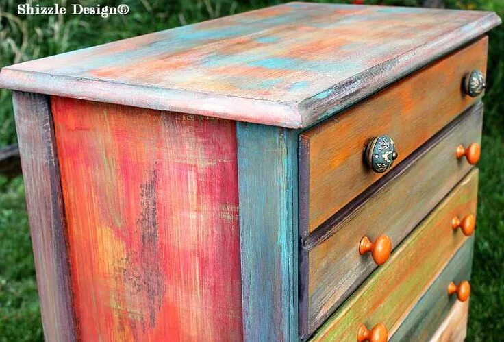 Покрасить старое фото Patchwork #painteddresser Shizzle Design Grand Rapids, Michigan chalk clay paint