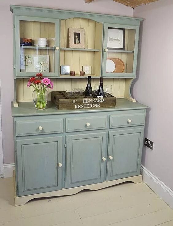 Покрасить старый кухонный буфет фото Image result for welsh dresser chalk paint Shabby chic kitchen cabinets, Shabby 