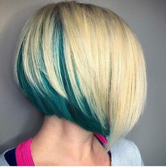 Покрасить стрижку каре Une belle série de coupe cheveux courts avec des magnifiques couleurs tendance h