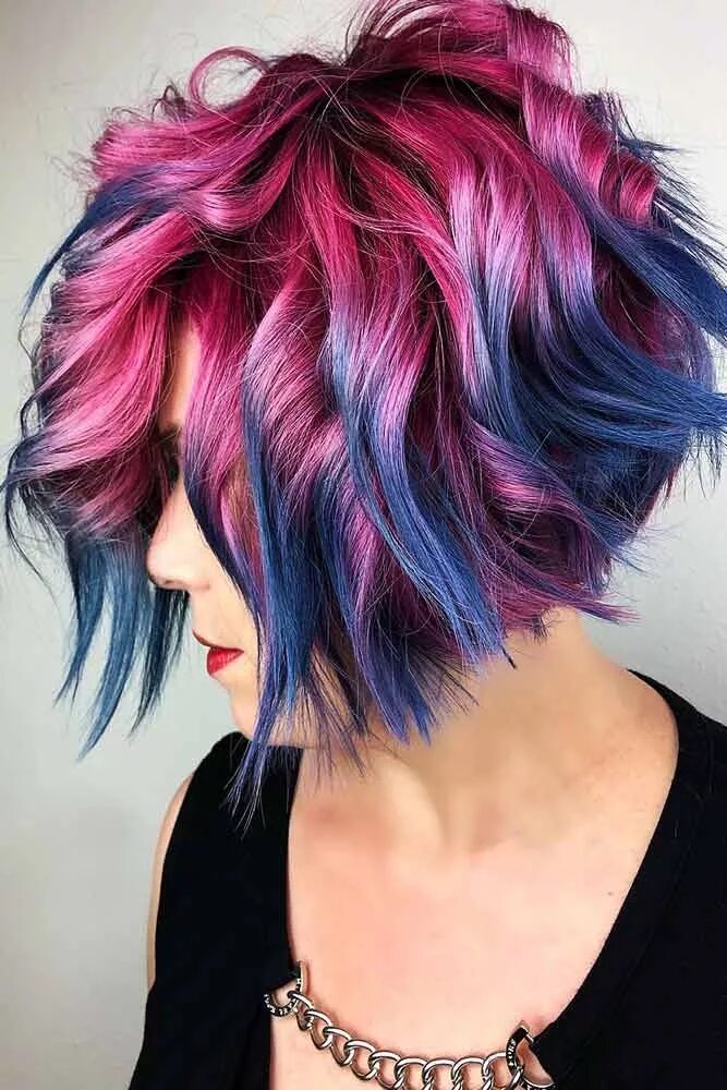 Покрасить волосы фото на средние волосы Bold Options Of Blue Hair Color Hair color blue, Hair styles, Cool hair color