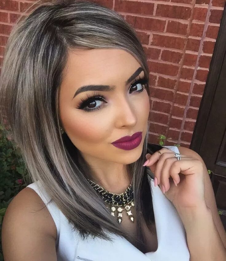 Покраска и стрижка волос в октябре 2024 Ash Blonde and Gray Balayage for Brunettes Brown hair with silver highlights, Ha