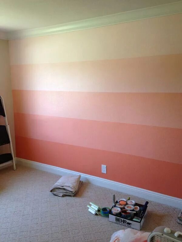 Покраска колером стены фото Highlight the wall with the tint, tone and shades of coral colour Decoración de 