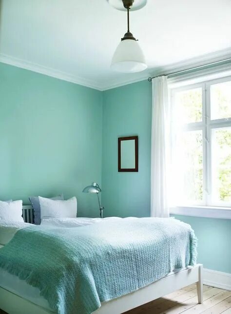 Покраска комнат фото Dormitorio pequeño menta y blanco Colores para dormitorio, Decoración de habitac