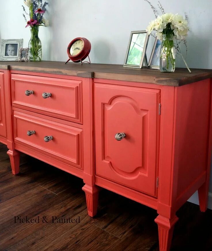 Покраска мебели фото General Finishes Milk Paint in a mix of 1 Part Coral Crush and 1 Part Persimmon 