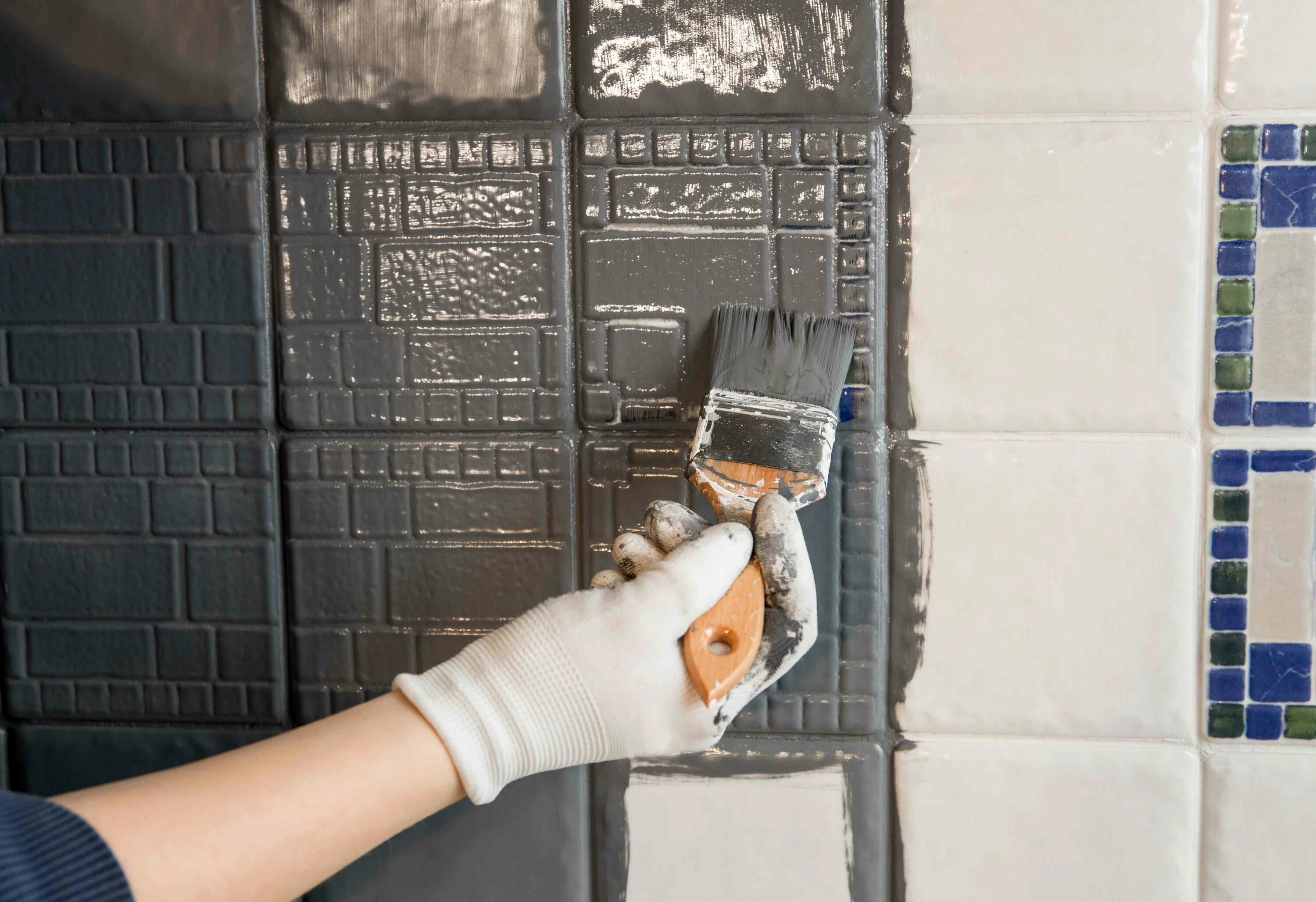 Покраска плитки фото How to Paint a Tile Backsplash in the Kitchen or Bathroom