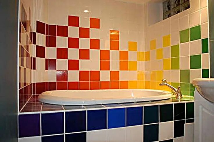 Покраска плитки в ванной комнате фото Как и чем покрасить кафельную плитку Unique bathroom tiles, Rainbow bathroom, Co