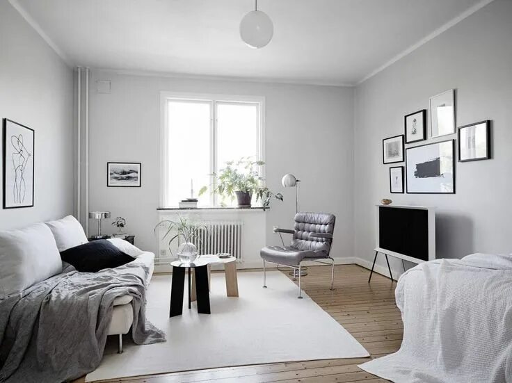 Покраска стен серый оттенок интерьер Simple home in black and white - COCO LAPINE DESIGN Home decor bedroom, Simple h