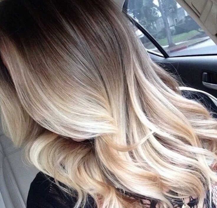 Покраска в светлый цвет фото Pin by Beverly Murray on Hair Balayage hair, Long hair styles, Ombre hair