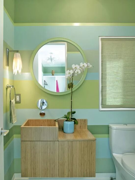 Покраска ванной комнаты своими руками фото colors Modern powder room, Colorful bathrooms, Powder room design