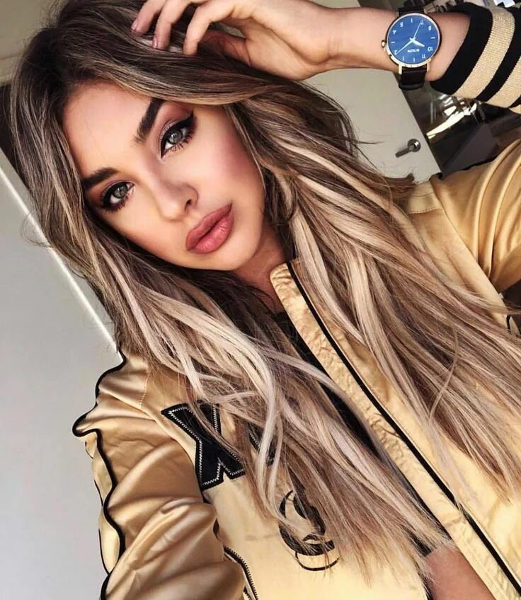 Покраска волос 2024 женские модные фото ✦ ⊱ ɛʂɬ ཞ ɛƖƖą ⊰ ✦ Long hair styles, Balayage hair, Brown blonde hair