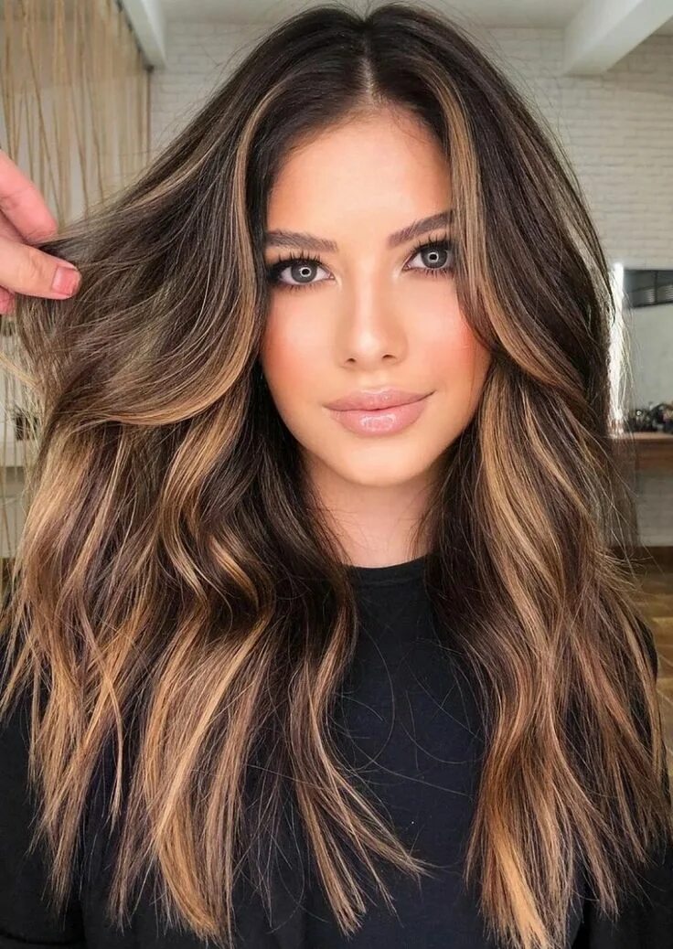 Покраска волос 2024 женские модные тенденции 30 Awesome Ways to Sport Highlights on Black Hair Hair color caramel, Brunette h