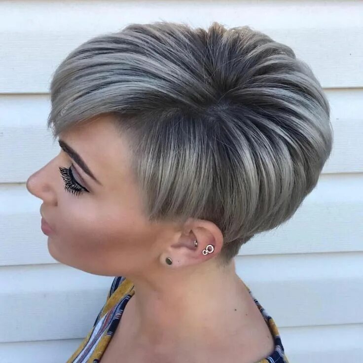 Покраска волос короткая стрижка Пин от пользователя Bea на доске Short hair styles Стрижка, Короткие стрижки, Пр