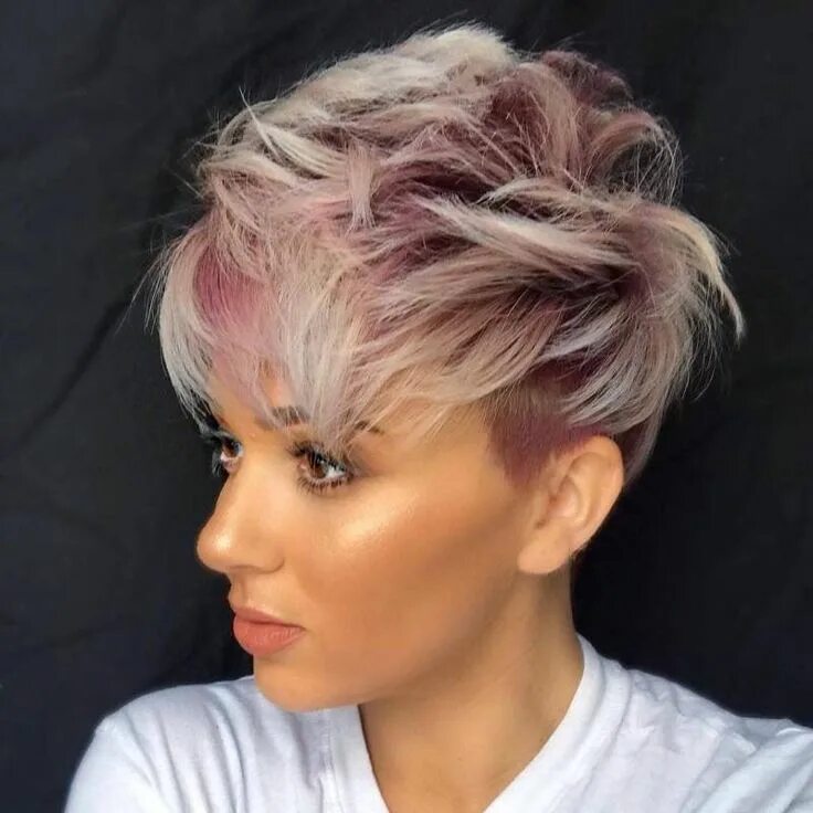 Покраска волос коротких стрижек для женщин Pin by Gi Clau on 1 Short hair balayage, Short hair styles, Short hairstyles for