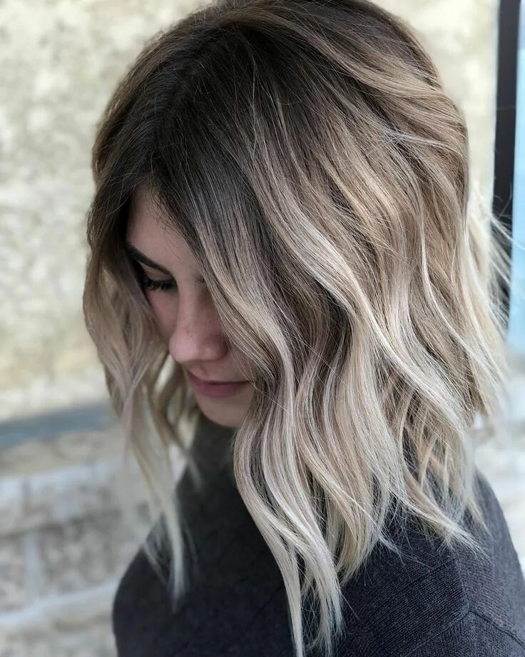 Покраска волос средней длины фото Balayage Ombre Hair Styles for Shoulder Length Hair Sombre hair blonde, Sombre h