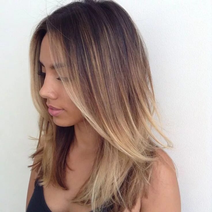 Покраска волос стрижки на средние волосы 70 Brightest Medium Length Layered Haircuts and Hairstyles for 2024 Hair color b