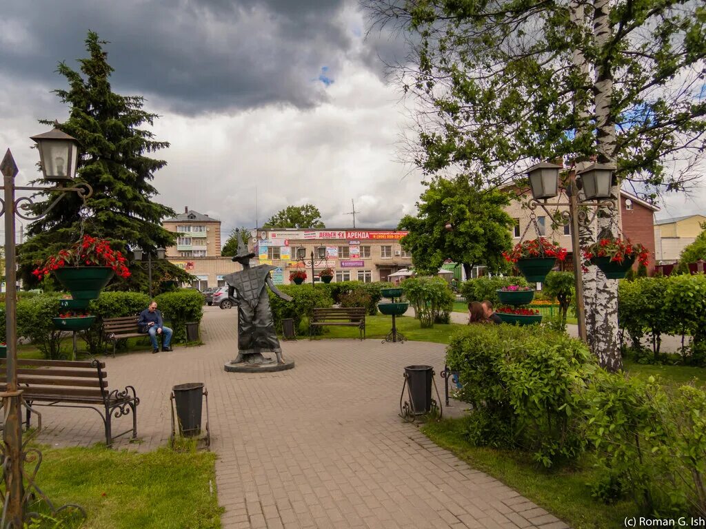 Покров фото улиц Панорама: Шоколад, жанровая скульптура, Владимирская область, Петушинский район,