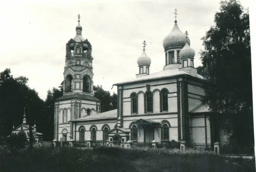 Покров старинные фото Церковь Покрова Пресвятой Богородицы, православный храм, Россия, Московская обла