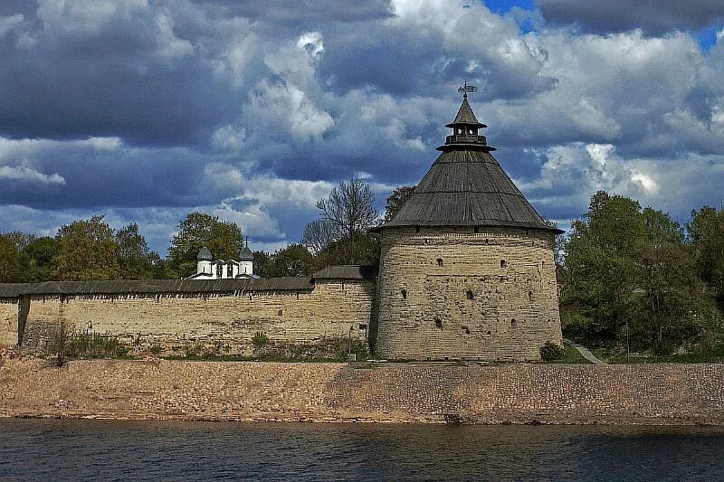 Покровская башня псков фото СВЯТЫНИ ПСКОВСКОЙ ЗЕМЛИ Владимирская Русь