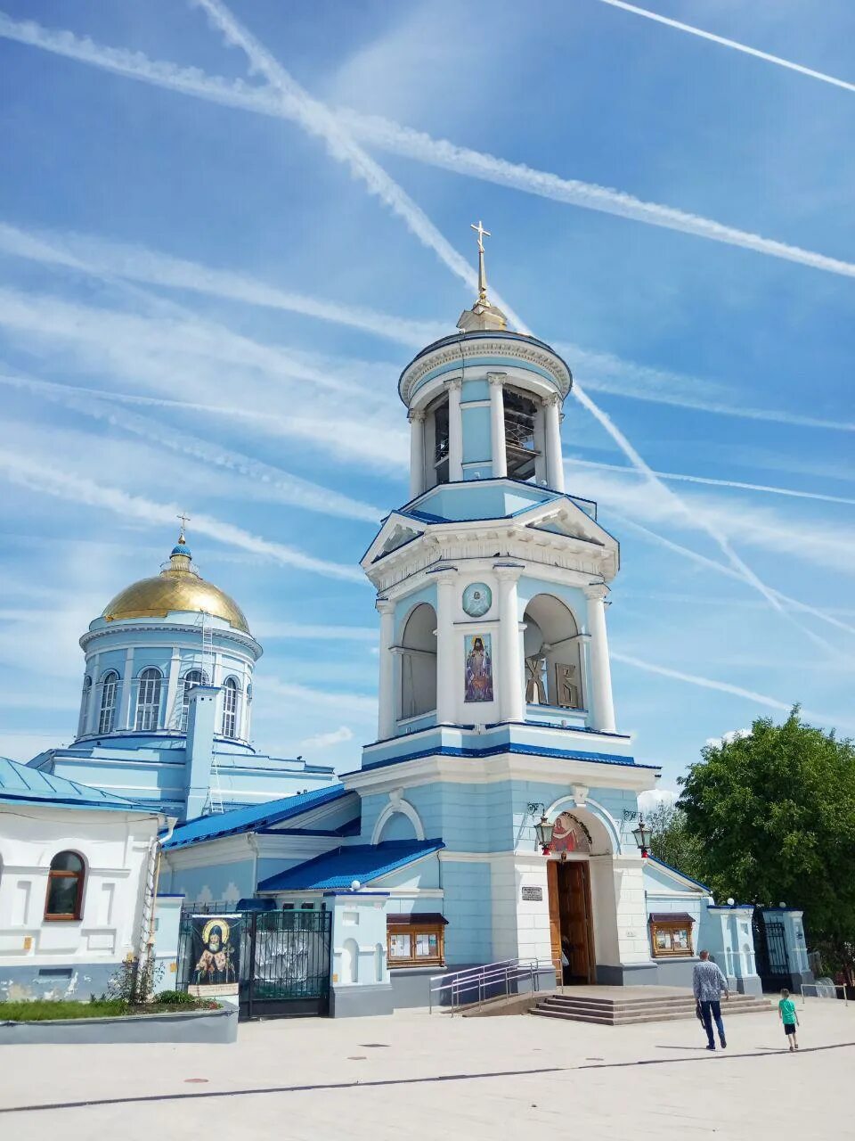 Покровская церковь воронеж фото Покровский кафедральный собор города Воронежа