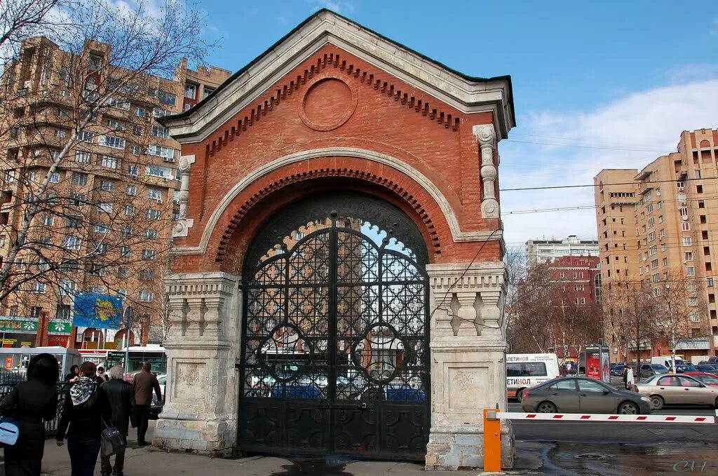 Покровские ворота где находятся в москве фото Фото Покровского монастыря в Москве (17 фото)