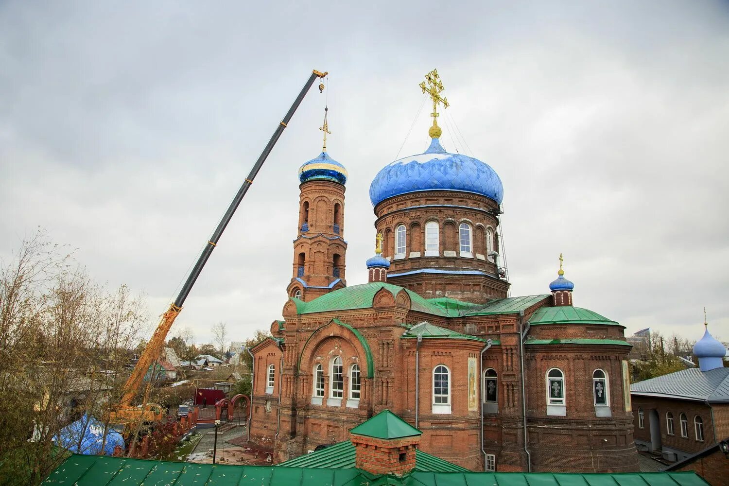 Покровский кафедральный собор барнаул фото Картинки ПОКРОВСКОМ КАФЕДРАЛЬНОМ СОБОРЕ БАРНАУЛА