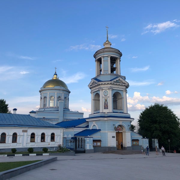 Покровский кафедральный собор покровская площадь 6 фото Zhu's tip at Покровский кафедральный собор