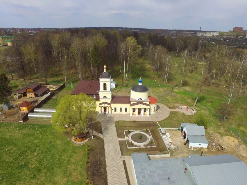 Покровский посад фото Церковь Покрова Пресвятой Богородицы (Всех Святых) на Кокуевском кладбище, Серги