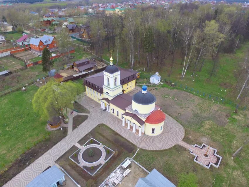 Покровский посад фото Церковь Покрова Пресвятой Богородицы (Всех Святых) на Кокуевском кладбище, Серги