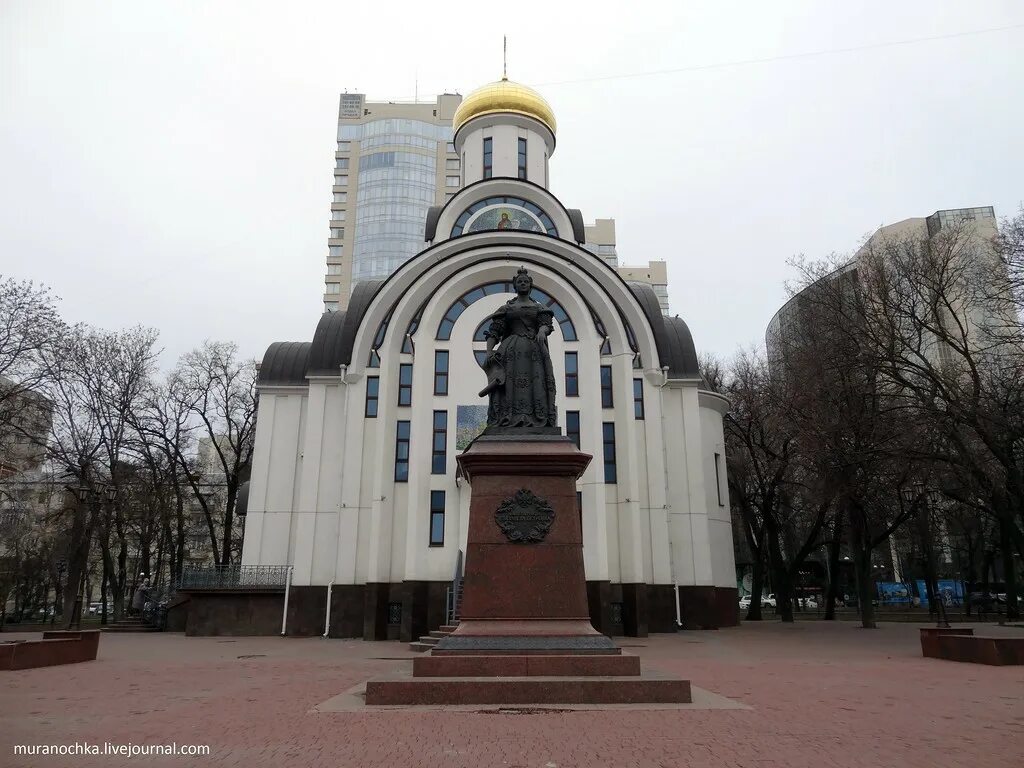 Покровский сквер киров покровский сквер фото Новогодний Ростов-на-Дону: Покровский сквер, немного Большой Садовой и музейный 