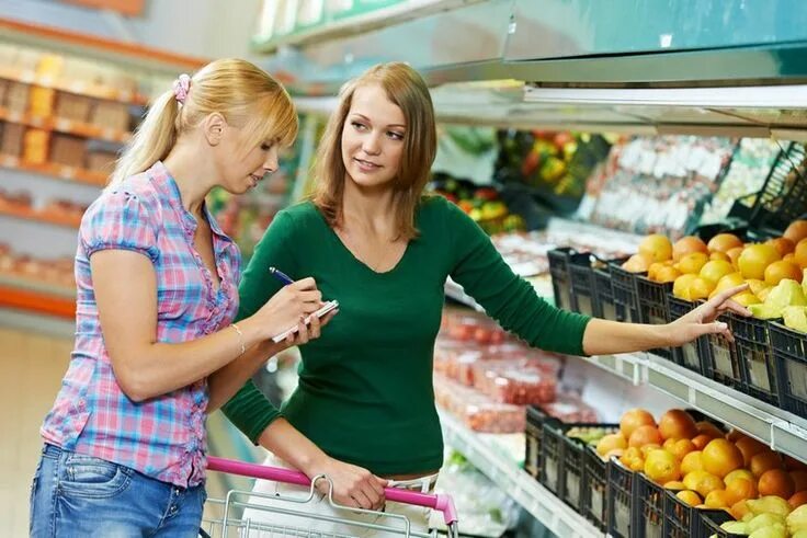 Покупатель в магазине фото HugeDomains.com Healthy groceries, Health articles, Grocery