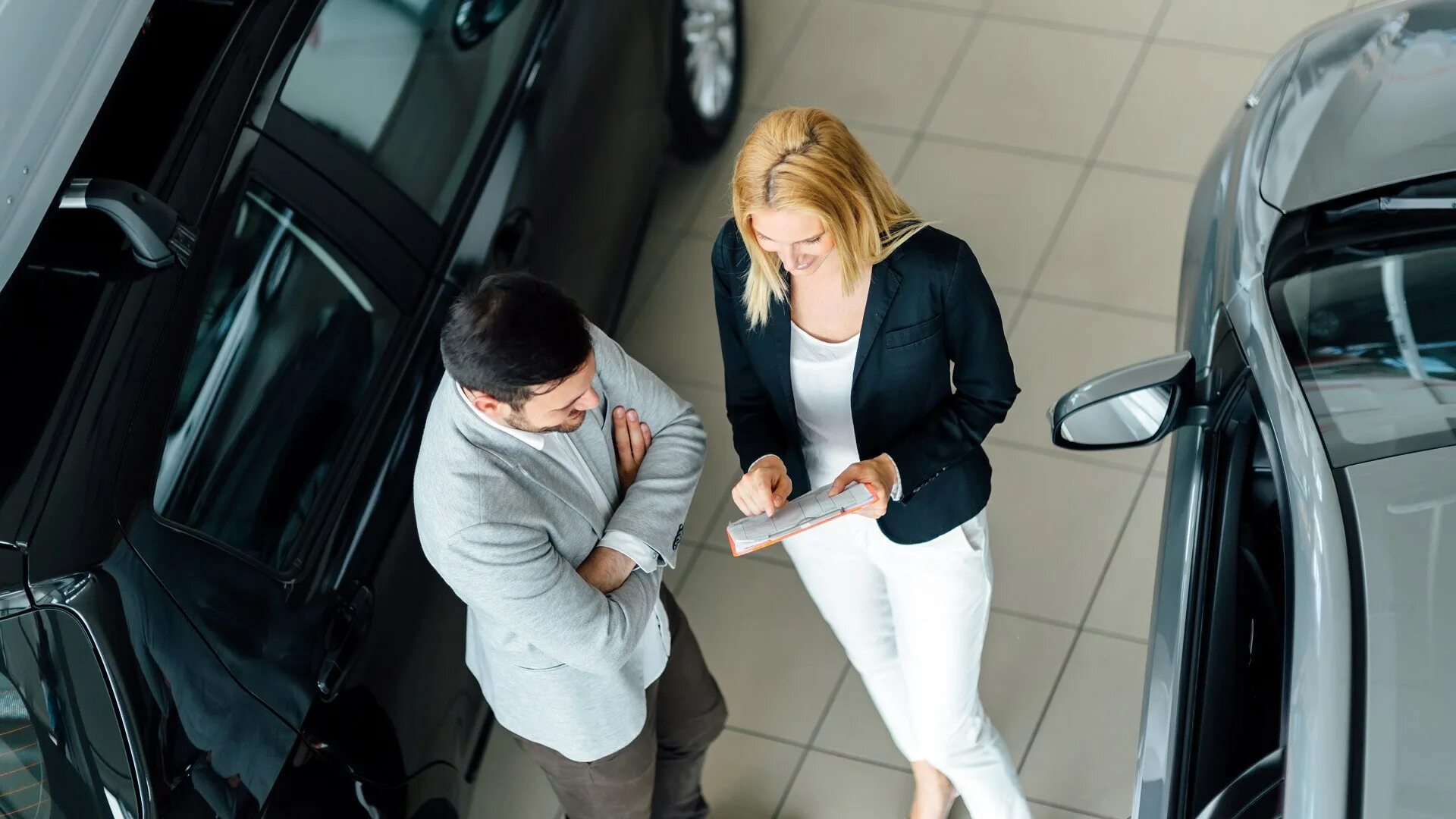 Покупка автомобиля фото 6 Questions You Should Never Ask at a Car Dealership