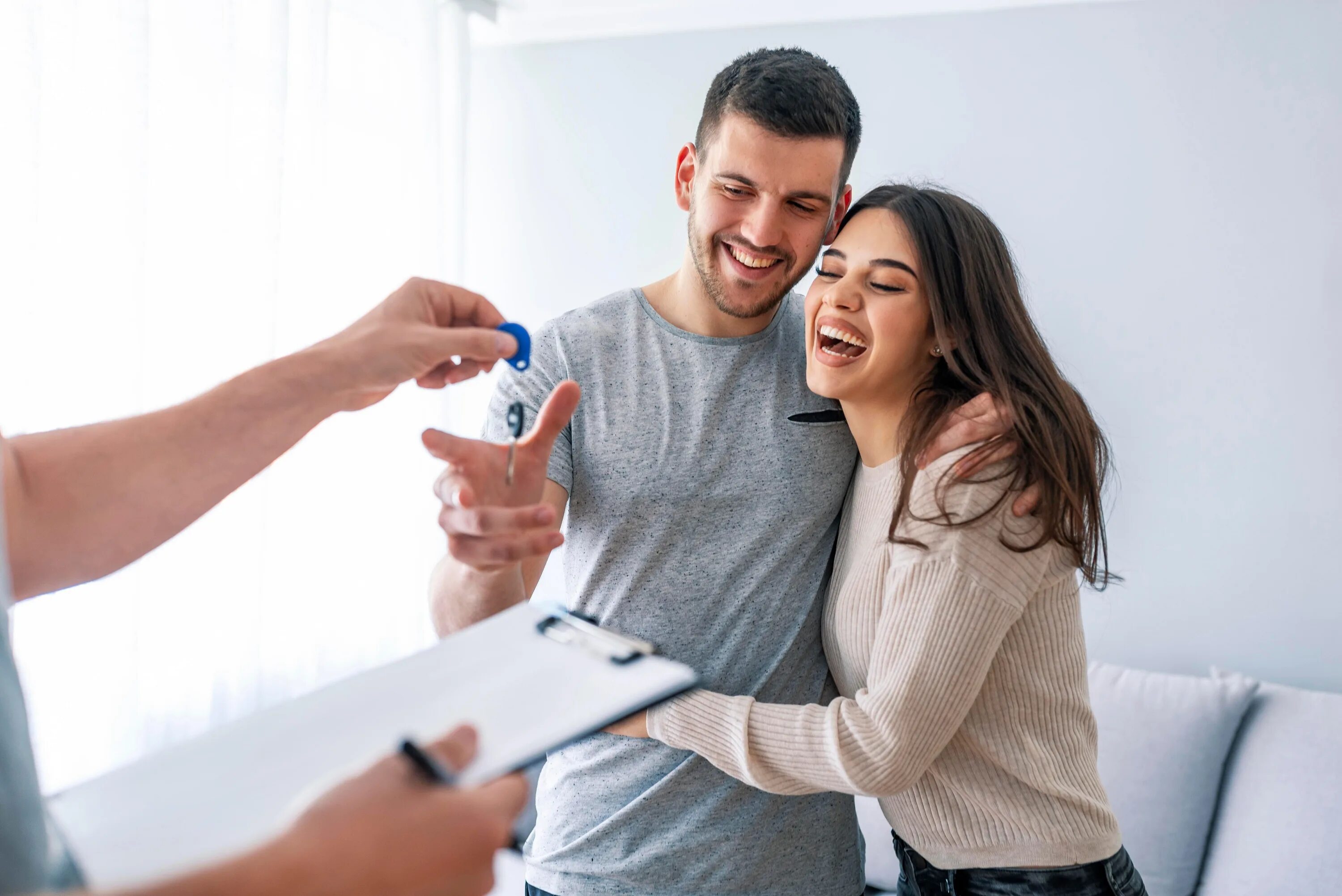 Покупка квартиры нюансы и особенности в оформлении 3 Situations Where It Makes More Sense To Buy A House Instead of Renting