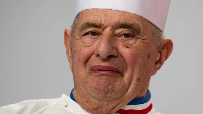 Поль бокюз фото Renowned French chef Paul Bocuse dies CNN