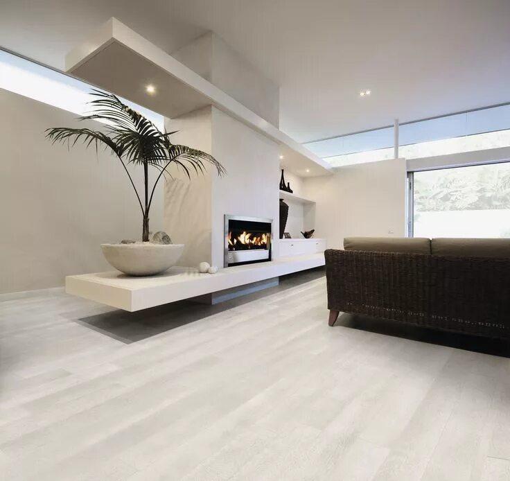 Пол интерьер дизайн фото Bianco White oak floors, Modern flooring, White oak hardwood floors